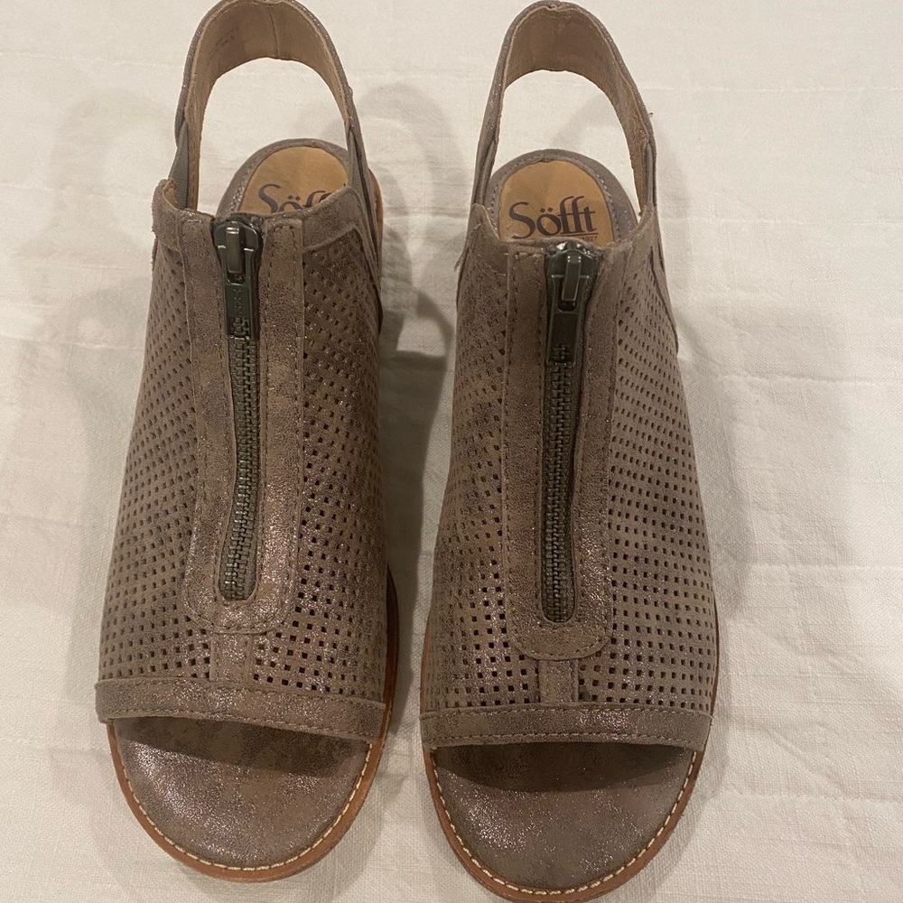 Sofft Sandals